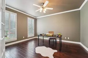1611 Hill Spring Dr, Sugar Land, TX 77479 - Photo 19