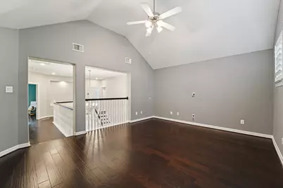1611 Hill Spring Drive, Sugar Land, TX 77479 - Photo 29