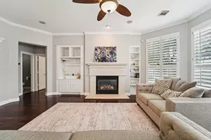 1611 Hill Spring Dr, Sugar Land, TX 77479 - Photo 11