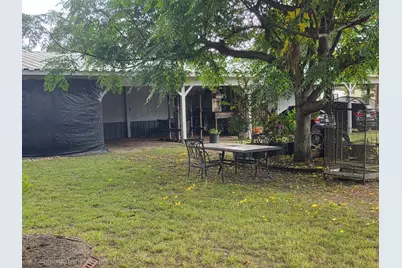 11656 Oak Moss Ln, Willis, TX 77378 - Photo 23