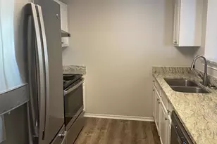 11210 Ranger Cavern, San Antonio, TX 78254 - Photo 5