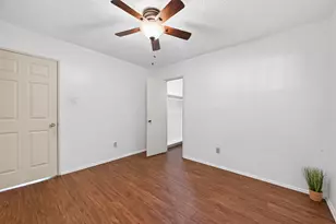 7714 Renwick Dr, Houston, TX 77081 - Photo 21