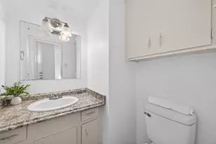 7714 Renwick Dr, Houston, TX 77081 - Photo 19
