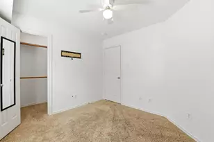 78 N Camellia Grove Cir, The Woodlands, TX 77382 - Photo 35