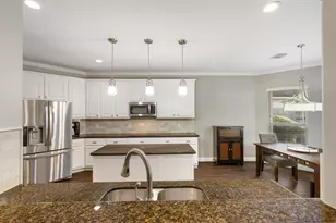 31 S Chandler Creek Cir, The Woodlands, TX 77381 - Photo 7