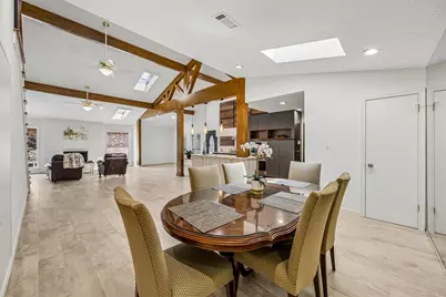 808 Fleetwood Place Drive, Houston, TX 77079 - Photo 9