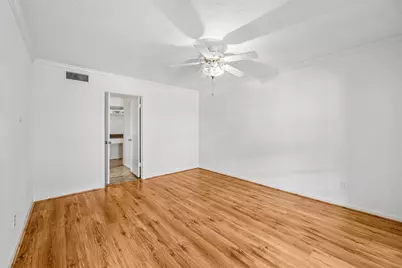 808 Fleetwood Place Drive, Houston, TX 77079 - Photo 17