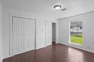 6281 25th St, Groves, TX 77619 - Photo 11