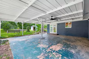 12163 Oak Leaf Rd, Conroe, TX 77303 - Photo 37