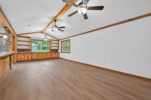 12163 Oak Leaf Rd, Conroe, TX 77303 - Photo 15