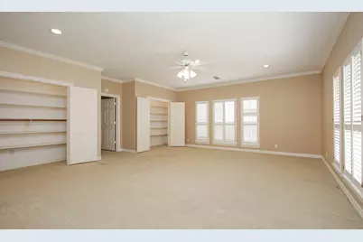 8 Epernay Place, Jersey Village, TX 77040 - Photo 35