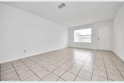 15534 Weldon Drive, Houston, TX 77032 - Photo 5