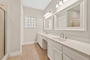 417 W Morgan St, Franklin, TX 77856 - Photo 27