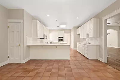 417 W Morgan Street, Franklin, TX 77856 - Photo 17