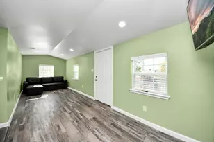 5281 County Rd 469, Brazoria, TX 77422 - Photo 9