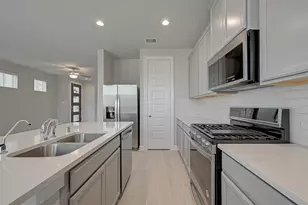 3121 Cloud Forest Ln, Houston, TX 77080 - Photo 17