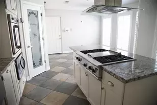 12800 Briar Forest Dr, Houston, TX 77077 - Photo 5
