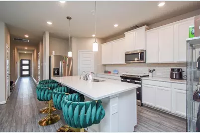 6927 Ventura Drive, Rosharon, TX 77583 - Photo 5