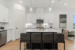 4702 Thornton Views Rd, Houston, TX 77018 - Photo 19