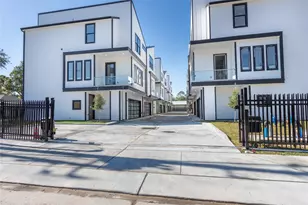 2233 Blalock Rd, Houston, TX 77080 - Photo 1