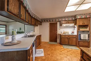 2121 Yorktown Ct S, League City, TX 77573 - Photo 7