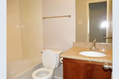 12827 Mills Breeze Drive, Houston, TX 77070 - Photo 9