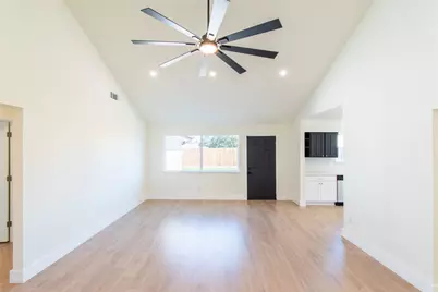 8618 Quail Vista Drive, Houston, TX 77489 - Photo 11