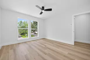 13834 Sheri Hollow Ln, Houston, TX 77082 - Photo 43