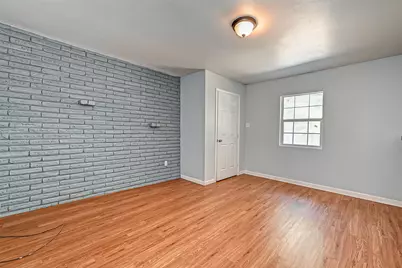 2946 Dragonwick Drive, Houston, TX 77045 - Photo 23