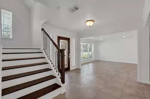 4422 Warwick Dr, Sugar Land, TX 77479 - Photo 9