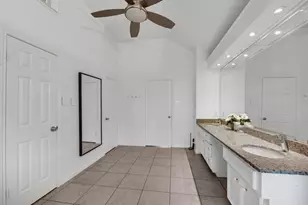 4422 Warwick Dr, Sugar Land, TX 77479 - Photo 27