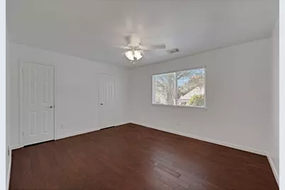 4422 Warwick Drive, Sugar Land, TX 77479 - Photo 23