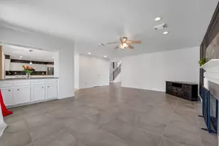 4422 Warwick Dr, Sugar Land, TX 77479 - Photo 7