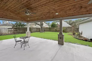 4422 Warwick Dr, Sugar Land, TX 77479 - Photo 3