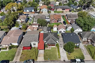 1227 Common Park Dr, Houston, TX 77009 - Photo 27