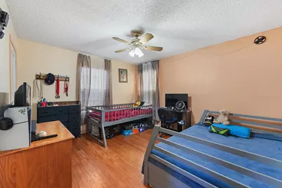 1227 Common Park Drive, Houston, TX 77009 - Photo 19