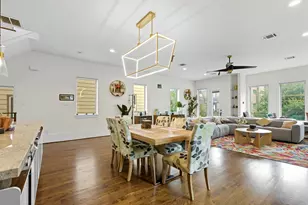 215 Avondale St, Houston, TX 77006 - Photo 15