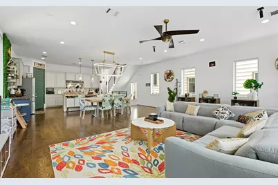 215 Avondale Street, Houston, TX 77006 - Photo 11