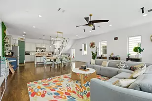 215 Avondale St, Houston, TX 77006 - Photo 11