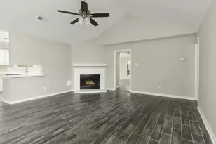 9710 Arrowgrass Dr, Houston, TX 77064 - Photo 9