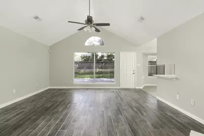 9710 Arrowgrass Drive, Houston, TX 77064 - Photo 7