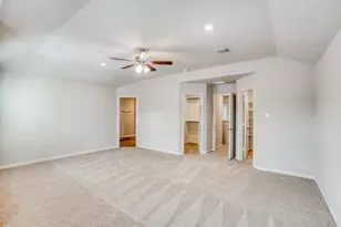 8119 Sunberry Shadow Dr, Houston, TX 77016 - Photo 11