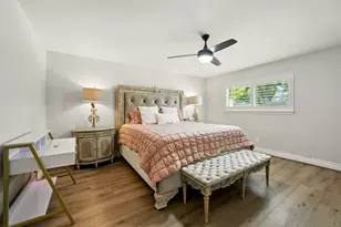 10718 Chevy Chase Dr, Houston, TX 77042 - Photo 23