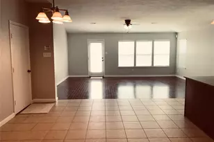 2016 Leisure Ln, League City, TX 77573 - Photo 11