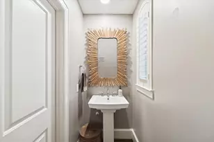 15607 Logan St, Sugar Land, TX 77478 - Photo 13