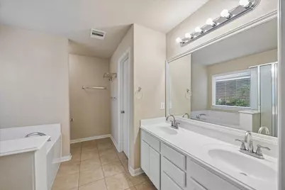 11927 Golden Lodge Lane, Houston, TX 77066 - Photo 11
