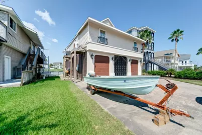 1822 Port O'Call Street, Galveston, TX 77554 - Photo 33