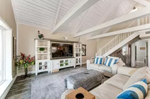 1822 Port O' Call St, Tiki Island, TX 77554 - Photo 15