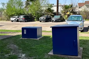 6200 Ranchester Dr, Houston, TX 77036 - Photo 29