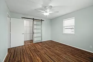 1190 Sailfish St, Bayou Vista, TX 77563 - Photo 17